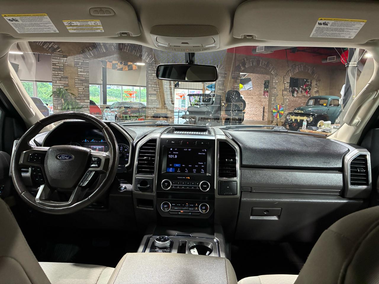 Ford Expedition Max XLT 4x2 2019