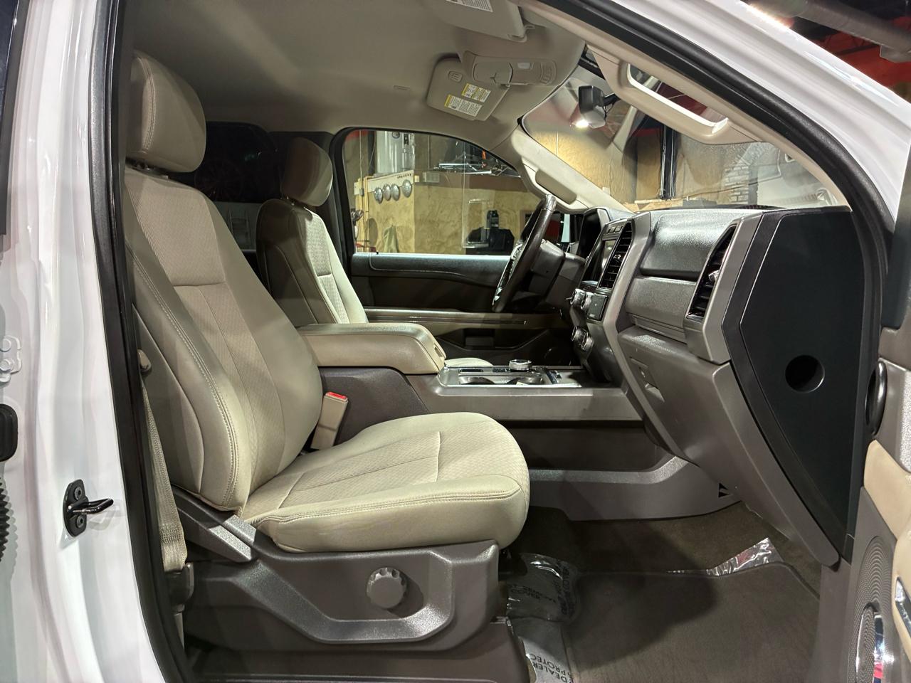 Ford Expedition Max XLT 4x2 2019
