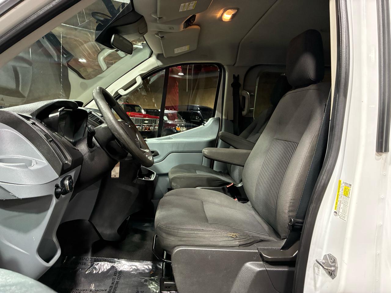 Ford Transit Passenger Wagon T-350 148" Low Roof XLT Sliding RH Dr 2018