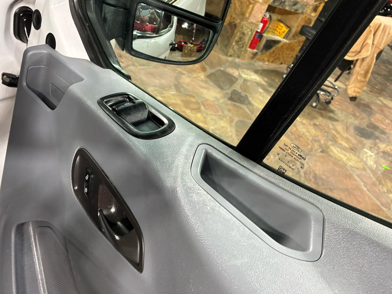 Ford Transit Passenger Wagon T-350 148" Low Roof XLT Sliding RH Dr 2018