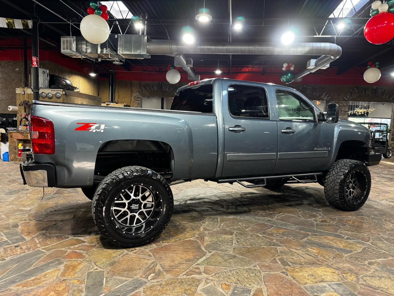 Chevrolet Silverado 2500HD 4WD Crew Cab 153" LTZ 2008