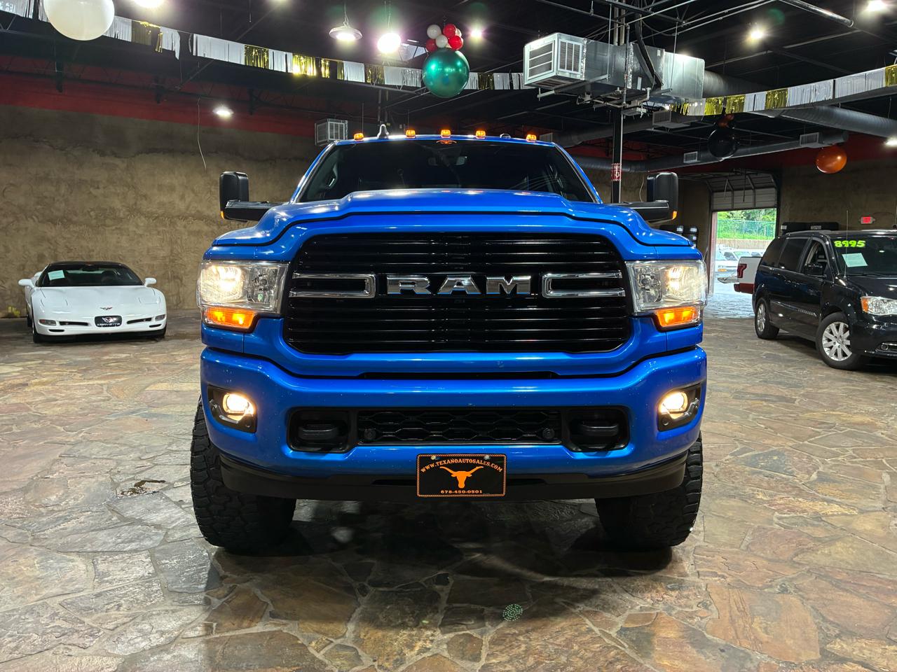RAM 2500 Big Horn 4x4 Crew Cab 6'4" Box 2020