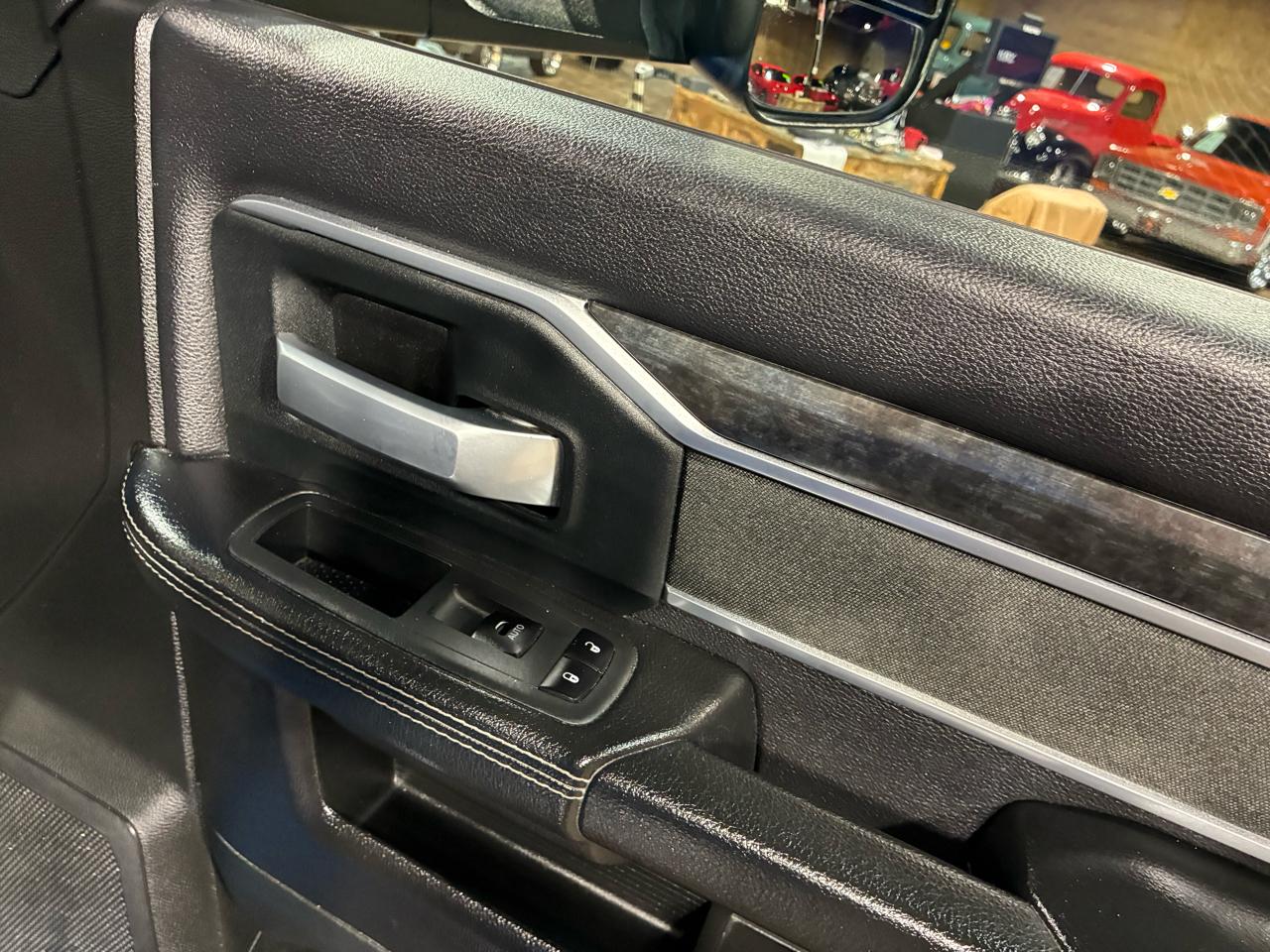 RAM 2500 Big Horn 4x4 Crew Cab 6'4" Box 2020