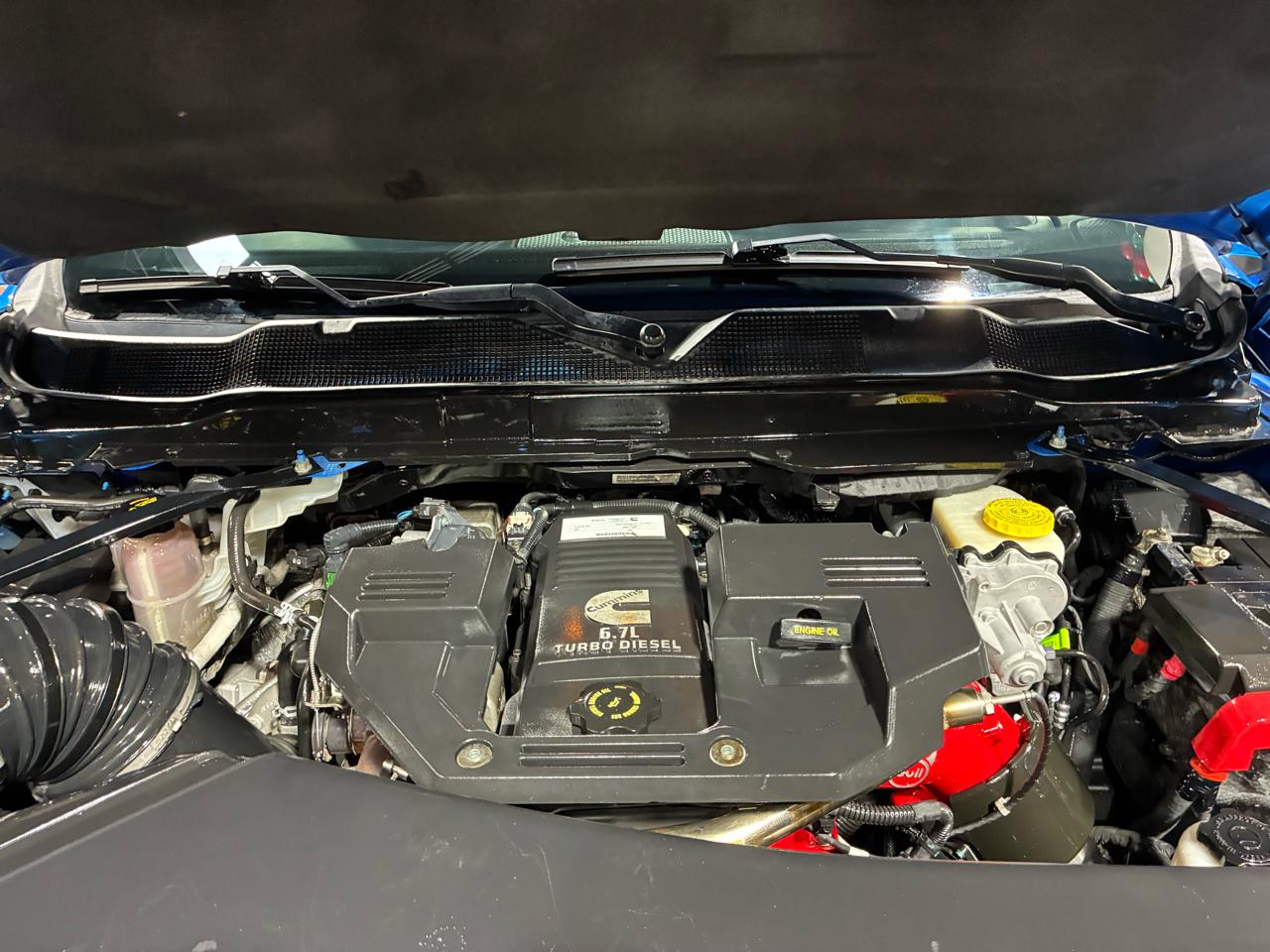 RAM 2500 Big Horn 4x4 Crew Cab 6'4" Box 2020