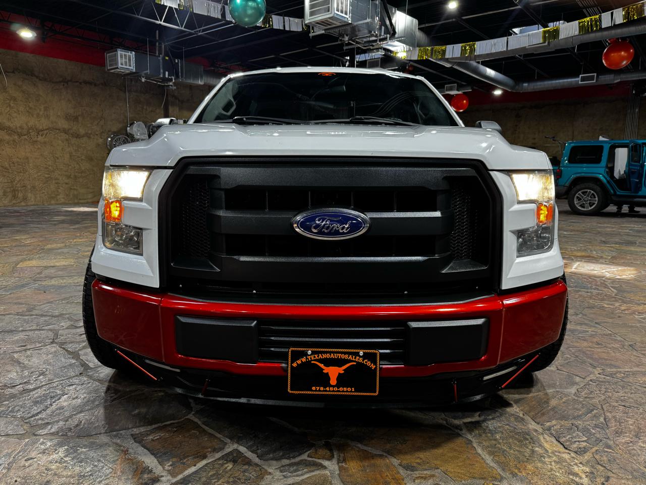 Ford F-150 2WD Reg Cab 141" XLT 2016