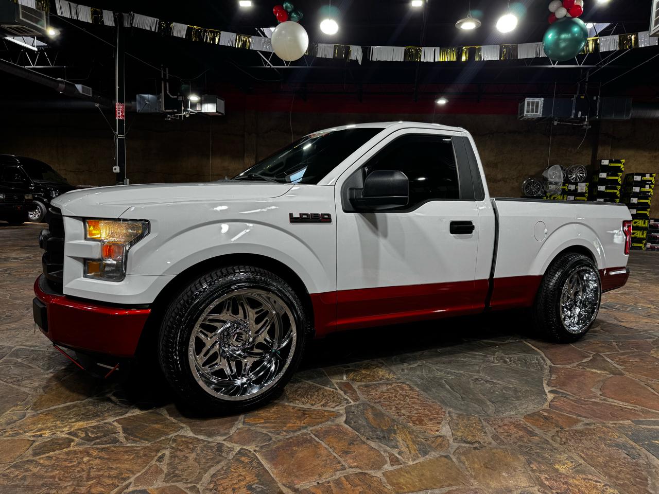 Ford F-150 2WD Reg Cab 141" XLT 2016