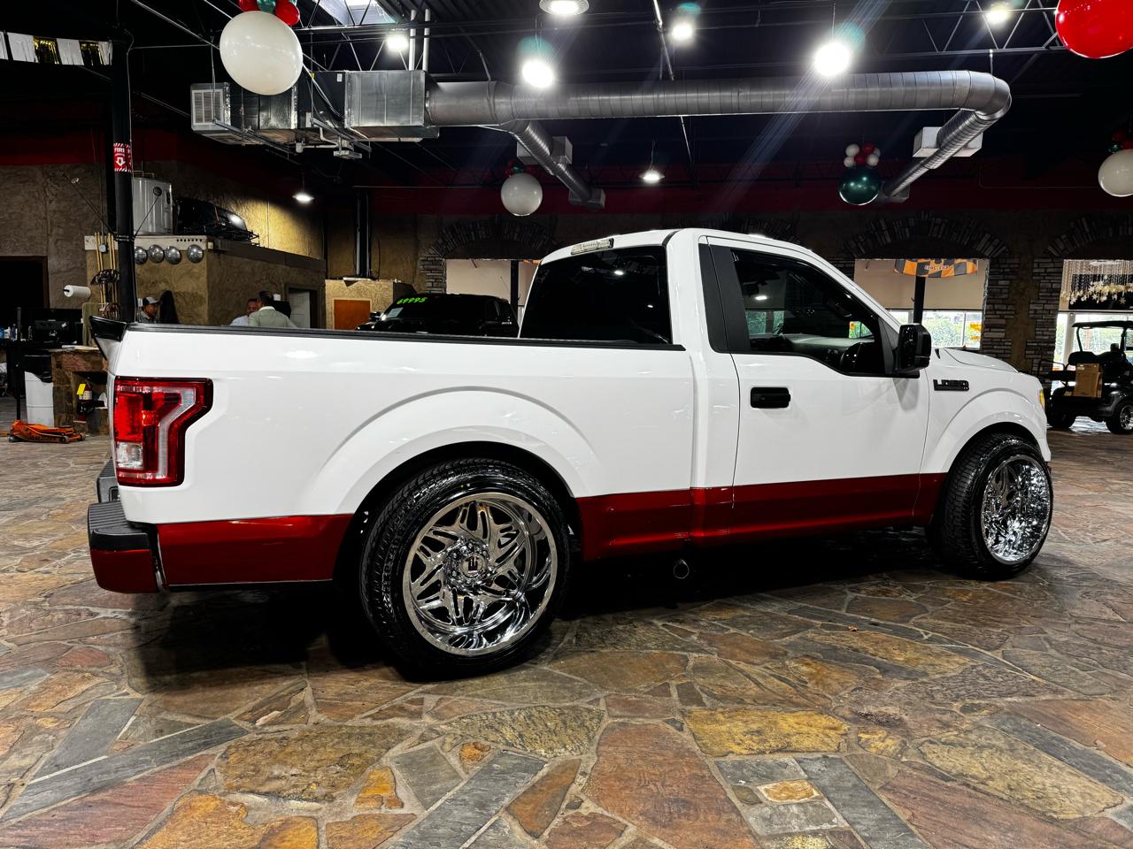 Ford F-150 2WD Reg Cab 141" XLT 2016