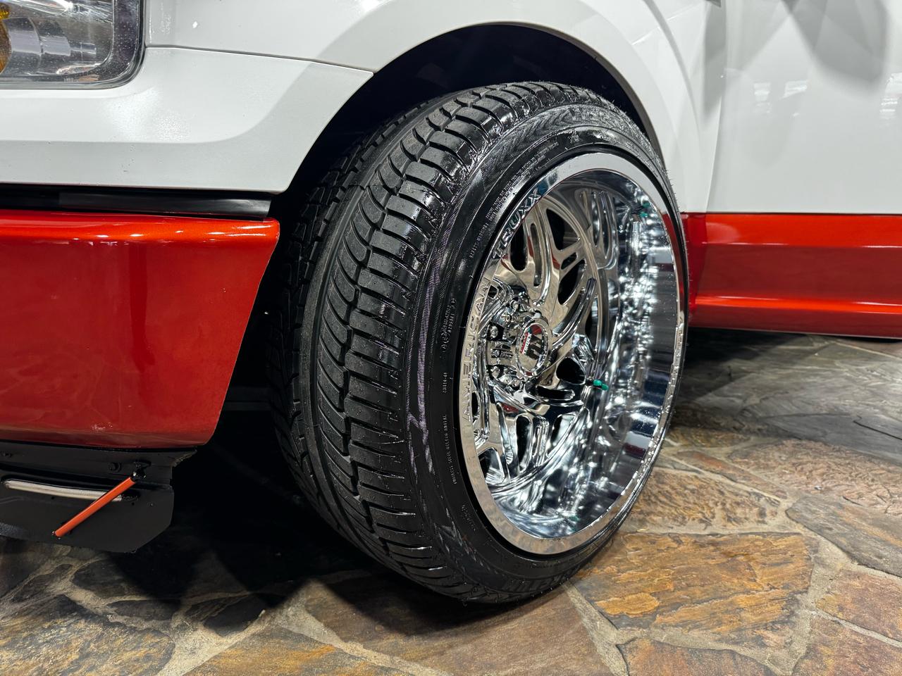 Ford F-150 2WD Reg Cab 141" XLT 2016