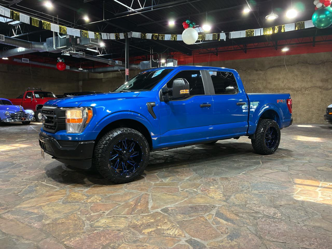 Ford F-150 4WD SuperCab 145" XL 2021
