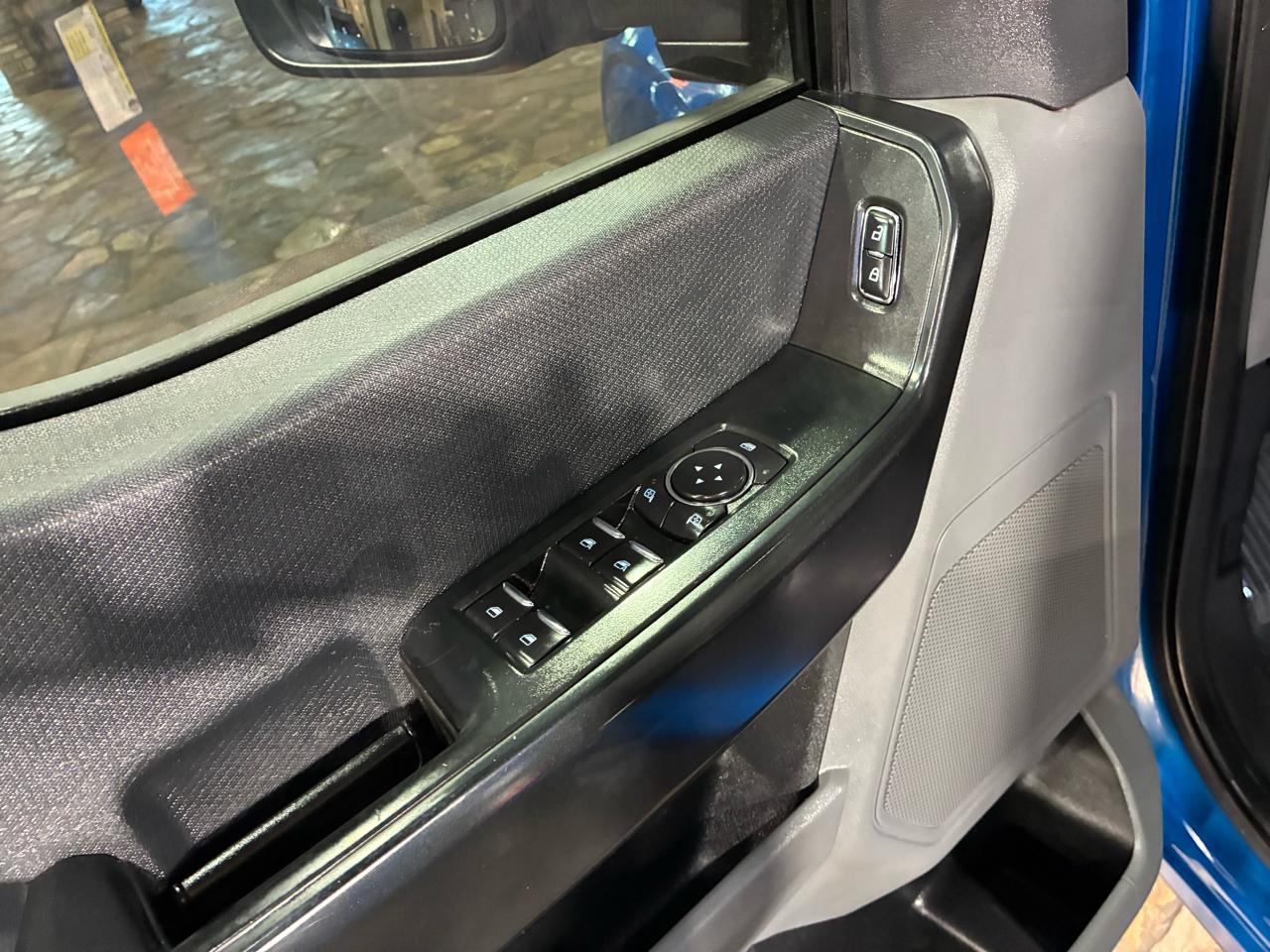 Ford F-150 4WD SuperCab 145" XL 2021
