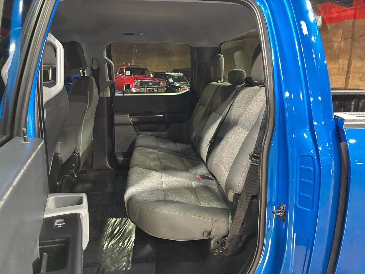 Ford F-150 4WD SuperCab 145" XL 2021