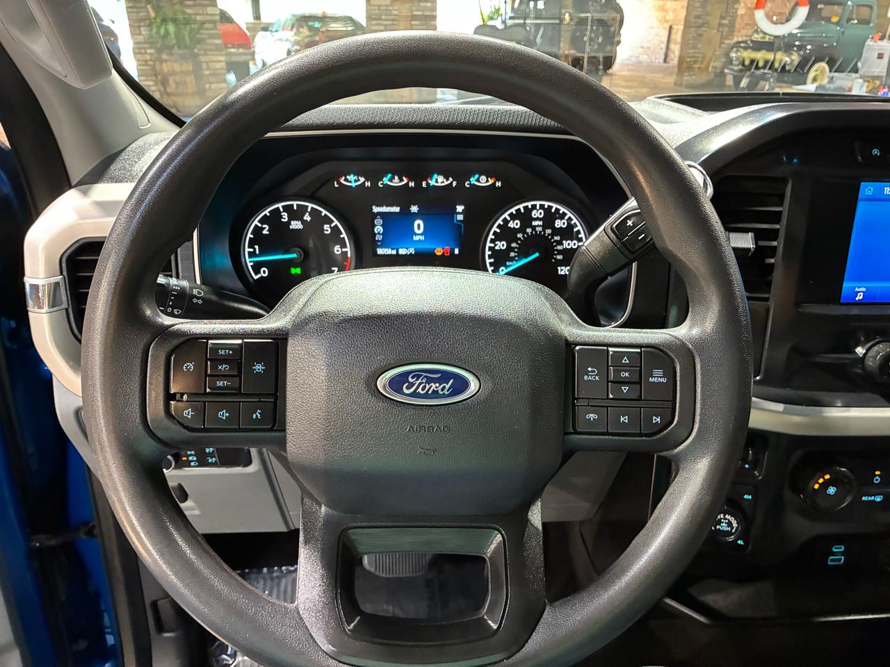 Ford F-150 4WD SuperCab 145" XL 2021