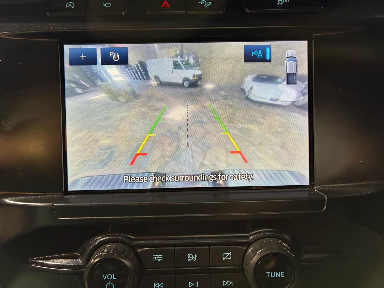 Ford F-150 4WD SuperCab 145" XL 2021
