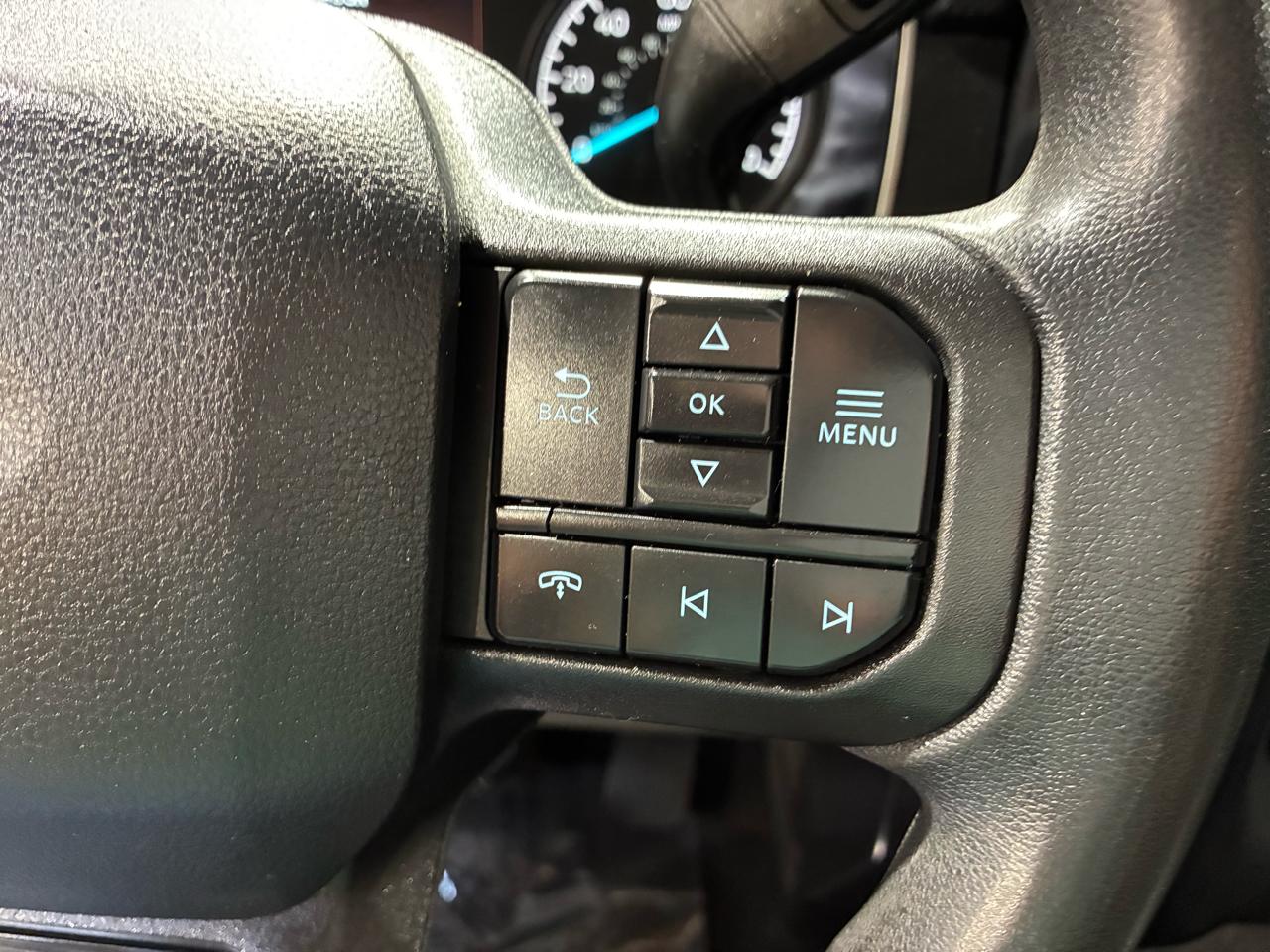 Ford F-150 4WD SuperCab 145" XL 2021