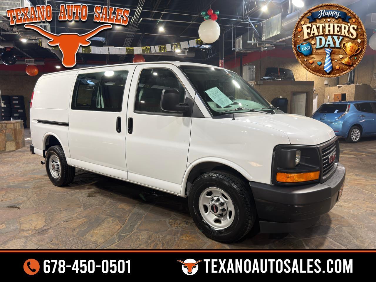 GMC Savana Cargo Van RWD 2500 135" 2017
