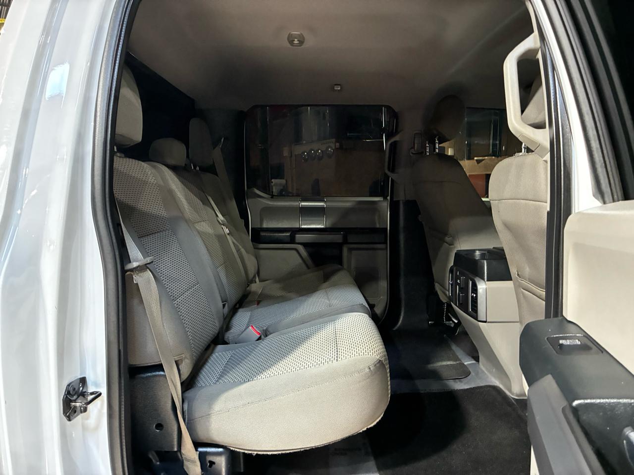 Ford F-150 4WD SuperCab 133" XLT 2015