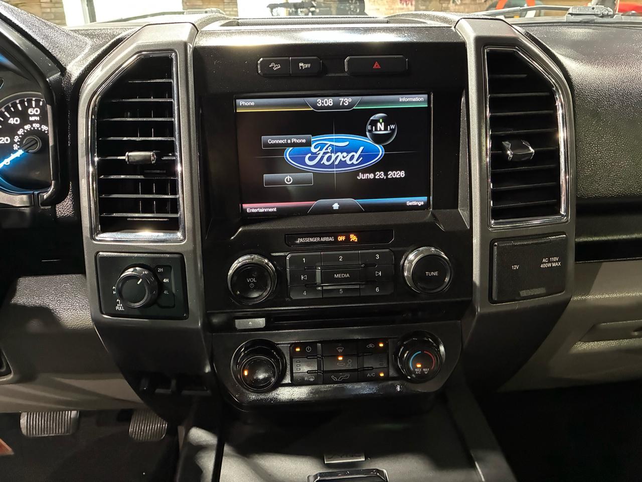 Ford F-150 4WD SuperCab 133" XLT 2015