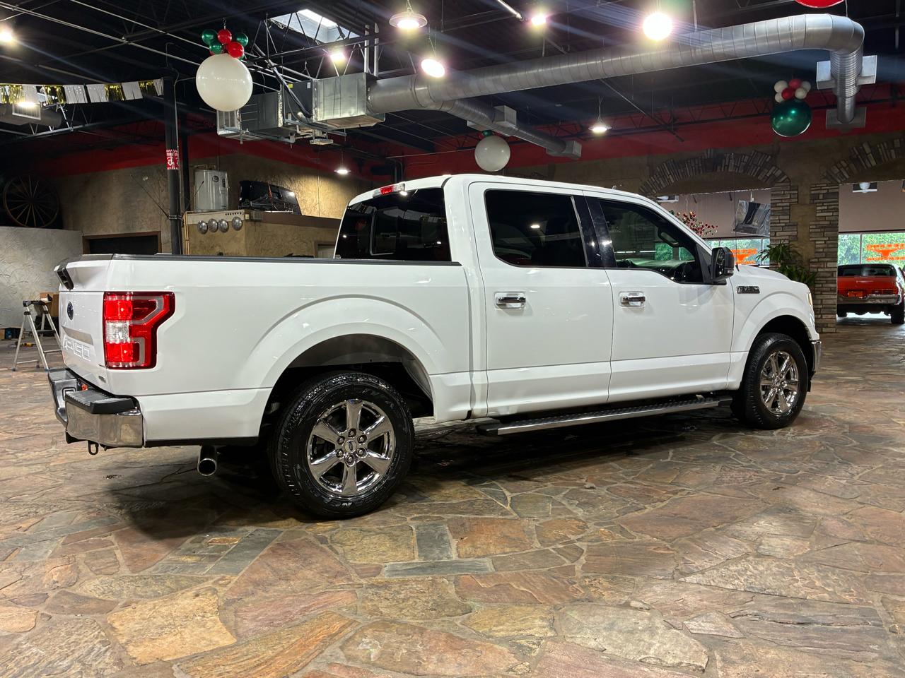 Ford F-150 2WD Supercab 133" XLT 2019