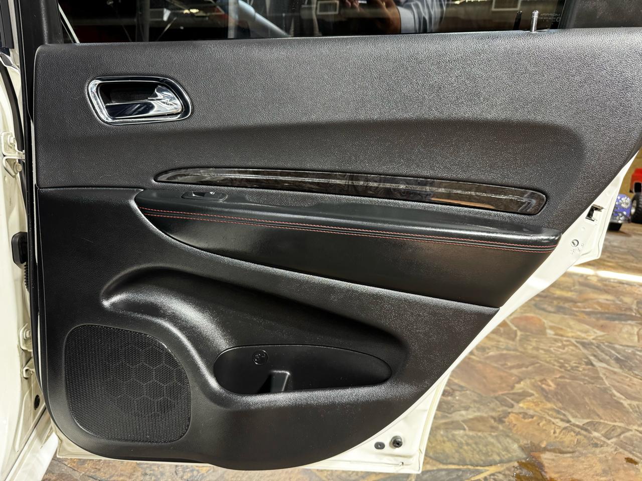 Dodge Durango 2WD 4dr R/T 2011
