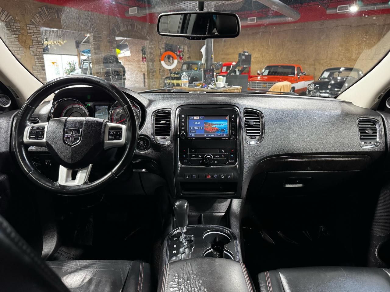 Dodge Durango 2WD 4dr R/T 2011
