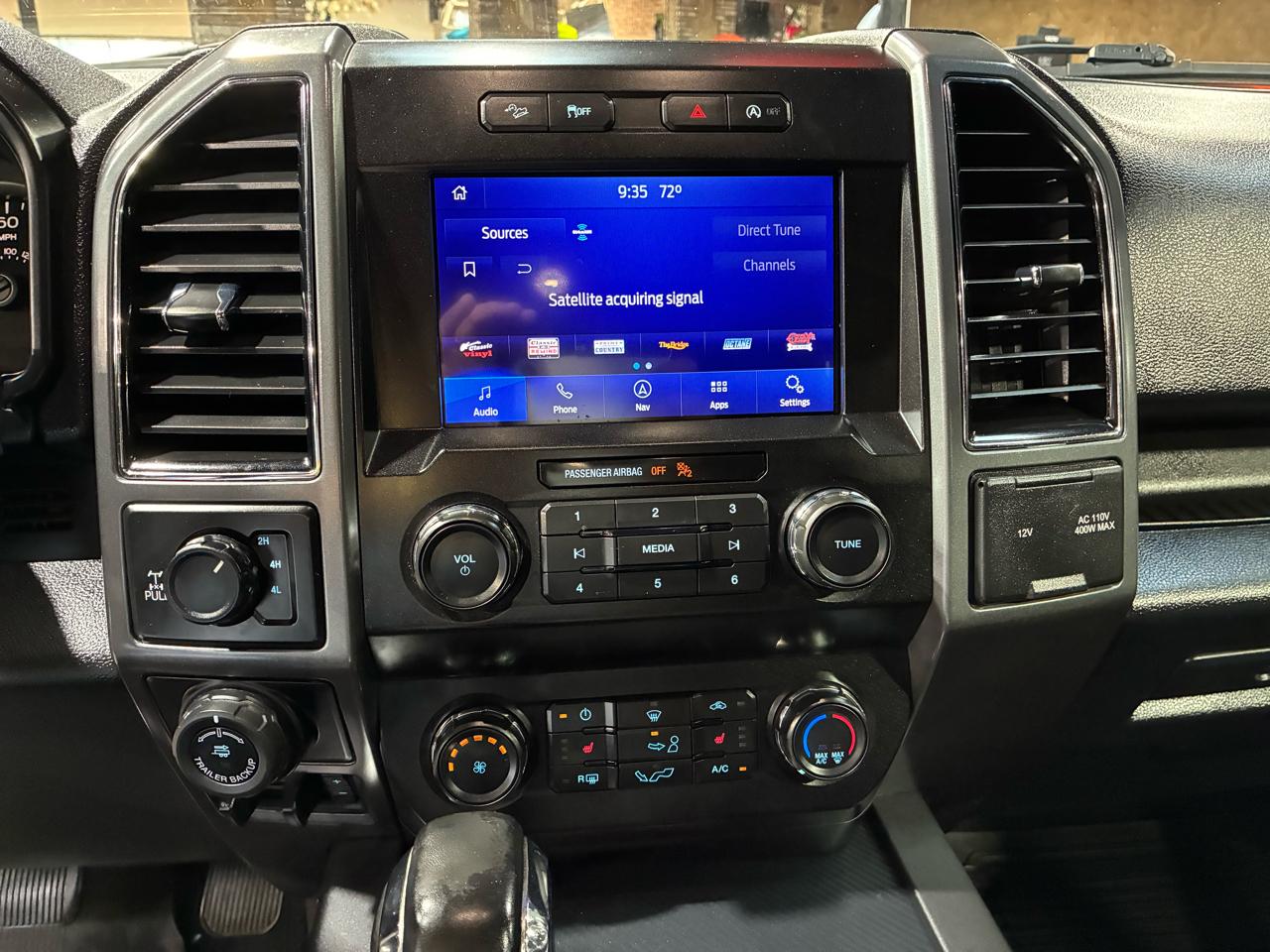 Ford F-150 XLT SuperCrew 4WD 2020