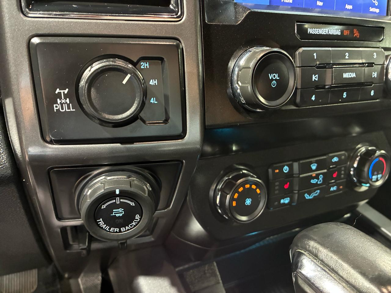 Ford F-150 XLT SuperCrew 4WD 2020