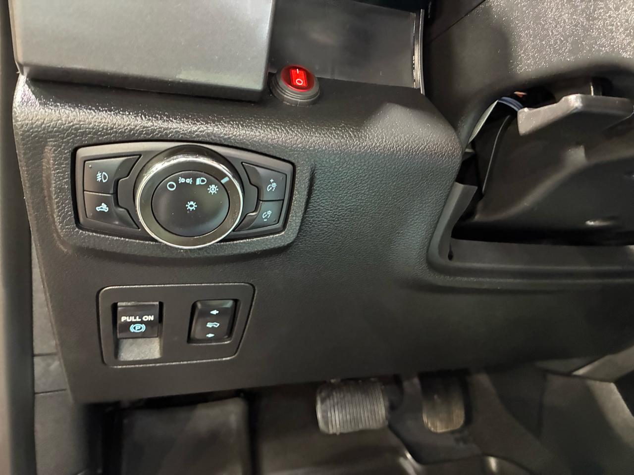 Ford F-150 XLT SuperCrew 4WD 2020