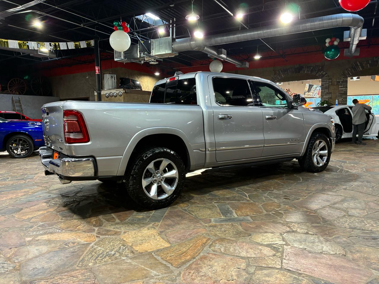 RAM 1500 Limited 4x4 Crew Cab 5'7" Box 2019