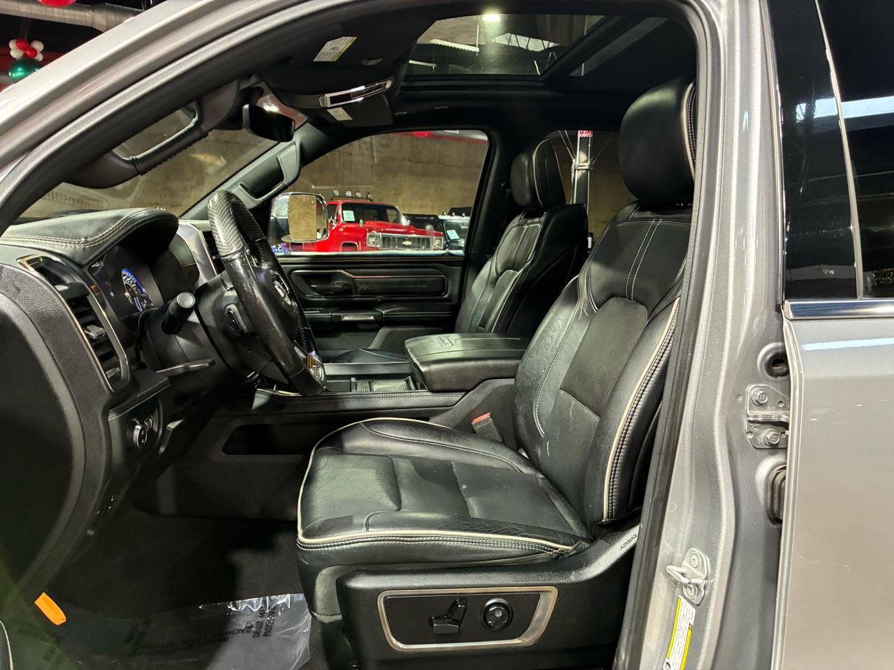 RAM 1500 Limited 4x4 Crew Cab 5'7" Box 2019