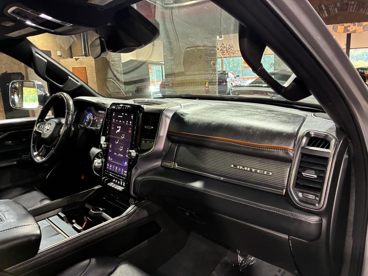 RAM 1500 Limited 4x4 Crew Cab 5'7" Box 2019