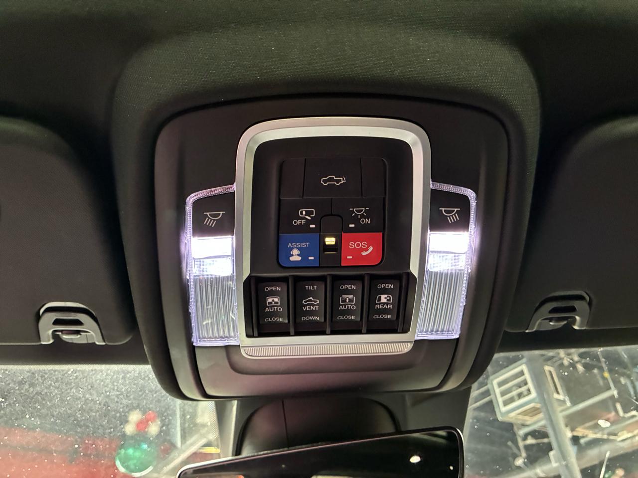 RAM 1500 Limited 4x4 Crew Cab 5'7" Box 2019