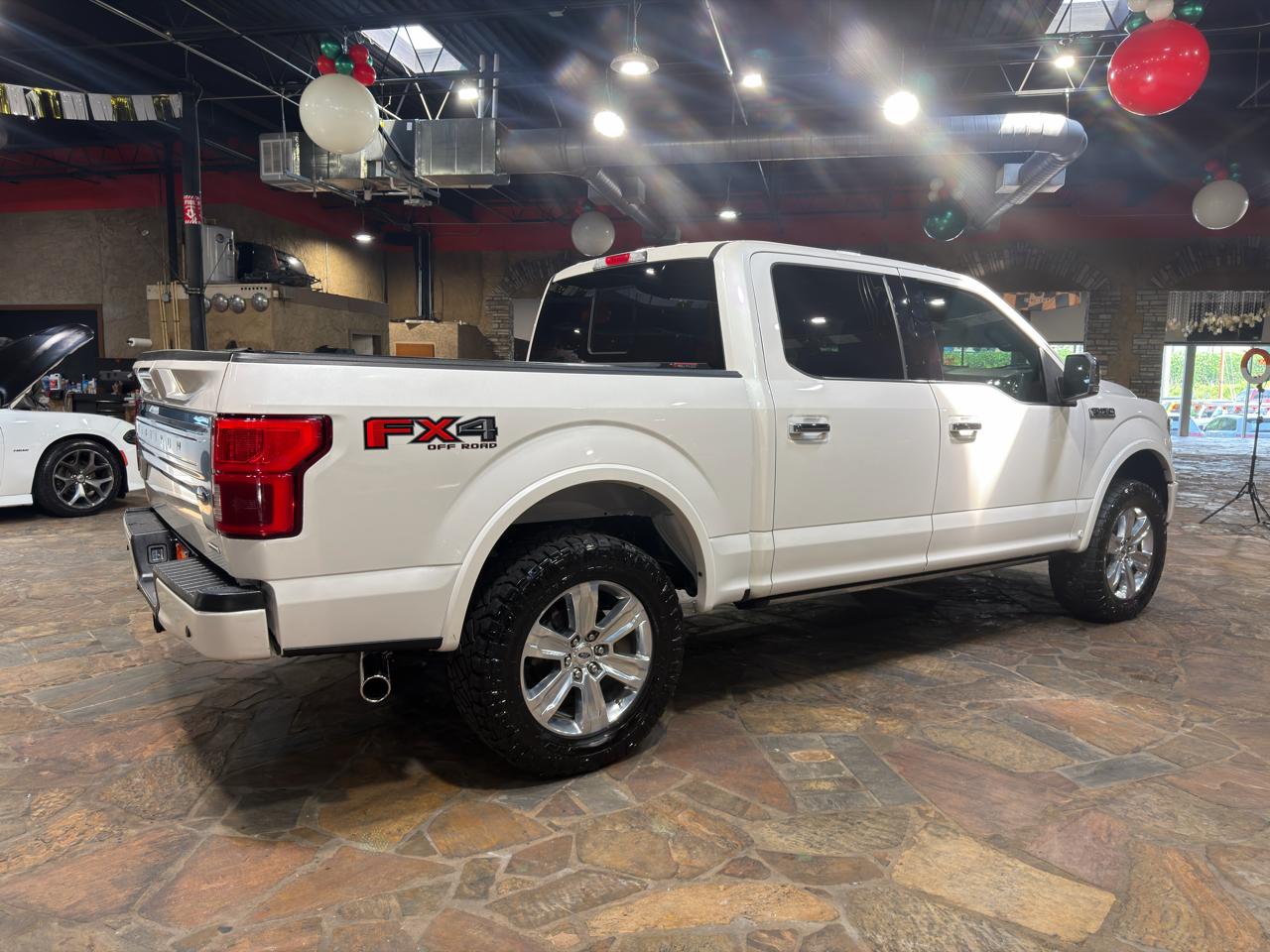 Ford F-150 Platinum 4WD SuperCrew 5.5' Box 2018