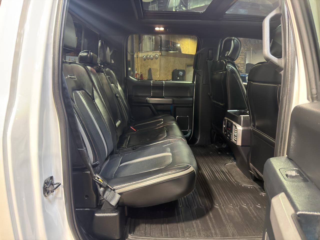 Ford F-150 Platinum 4WD SuperCrew 5.5' Box 2018