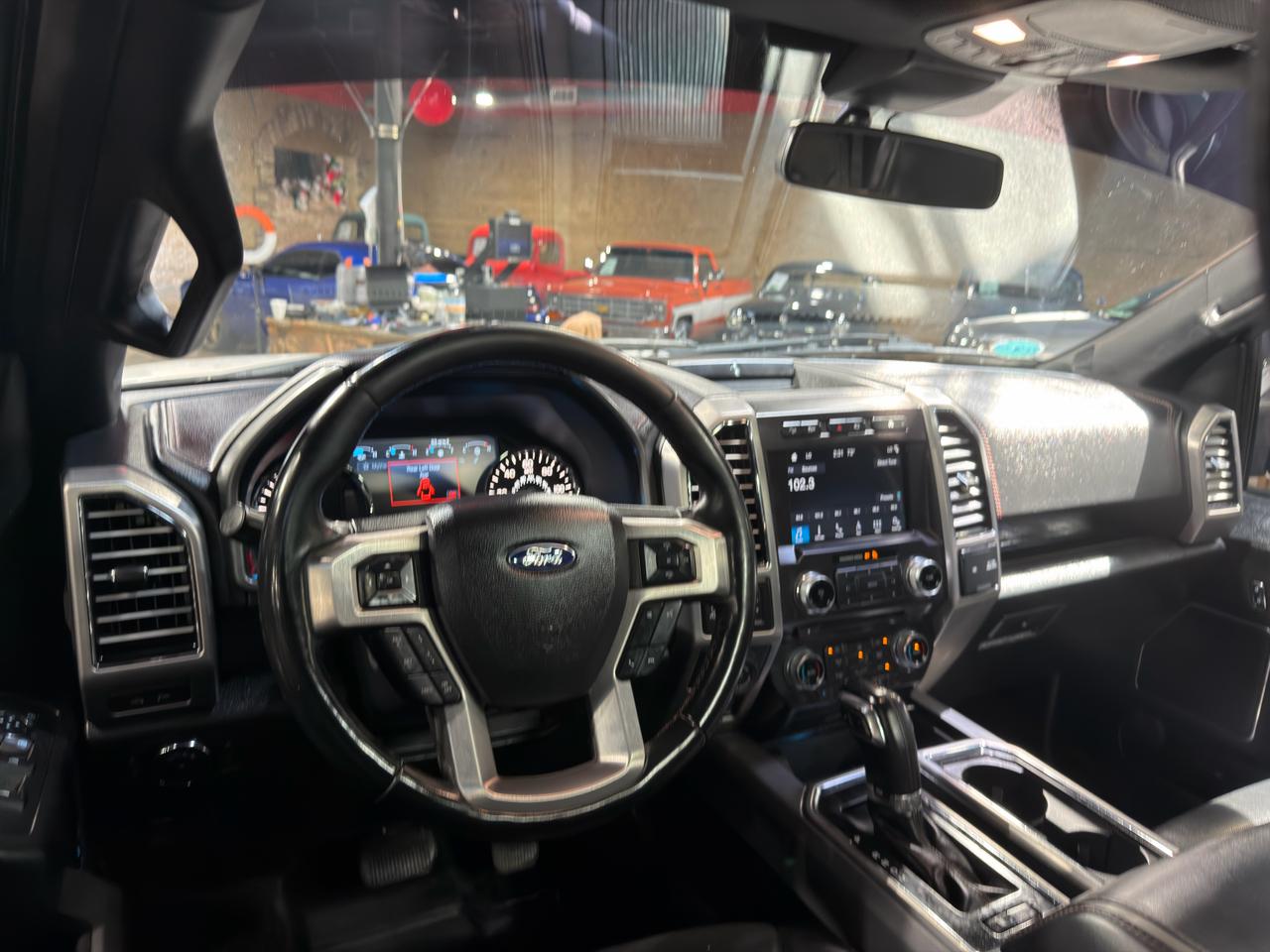 Ford F-150 Platinum 4WD SuperCrew 5.5' Box 2018