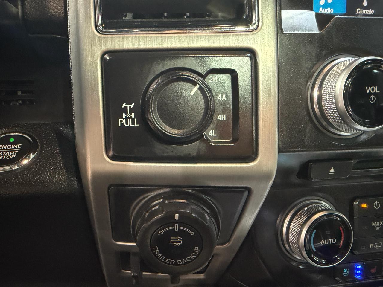 Ford F-150 Platinum 4WD SuperCrew 5.5' Box 2018
