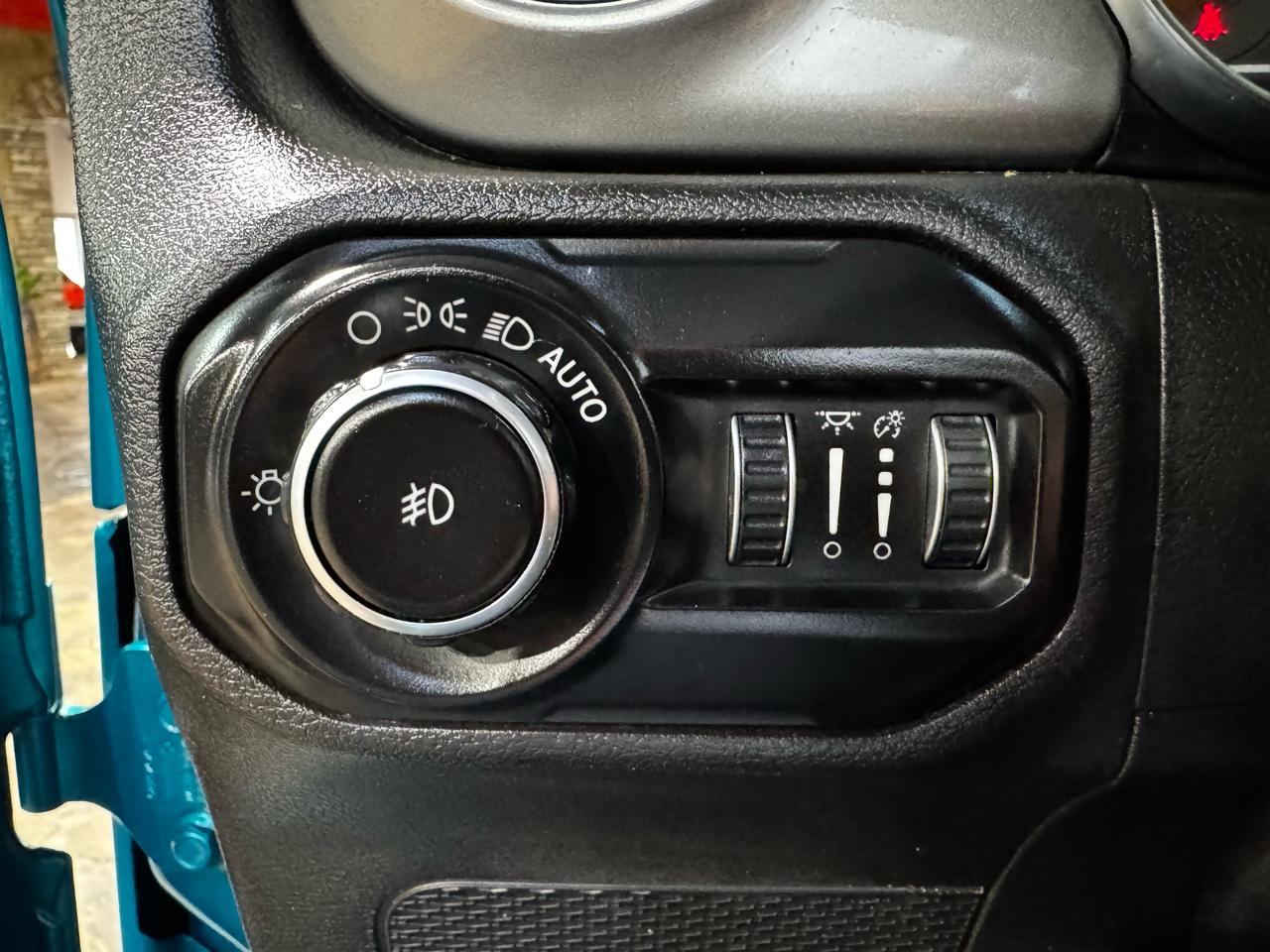 Jeep Wrangler Unlimited Sahara 4x4 2019