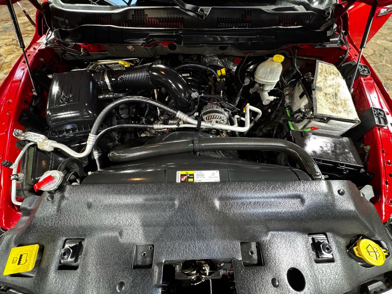 RAM 1500 4WD Crew Cab 140.5" Big Horn 2013
