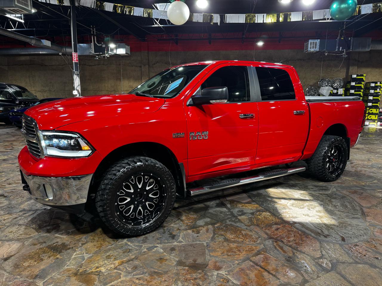 RAM 1500 4WD Crew Cab 140.5" Big Horn 2013