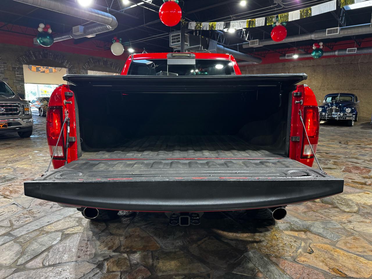 RAM 1500 4WD Crew Cab 140.5" Big Horn 2013
