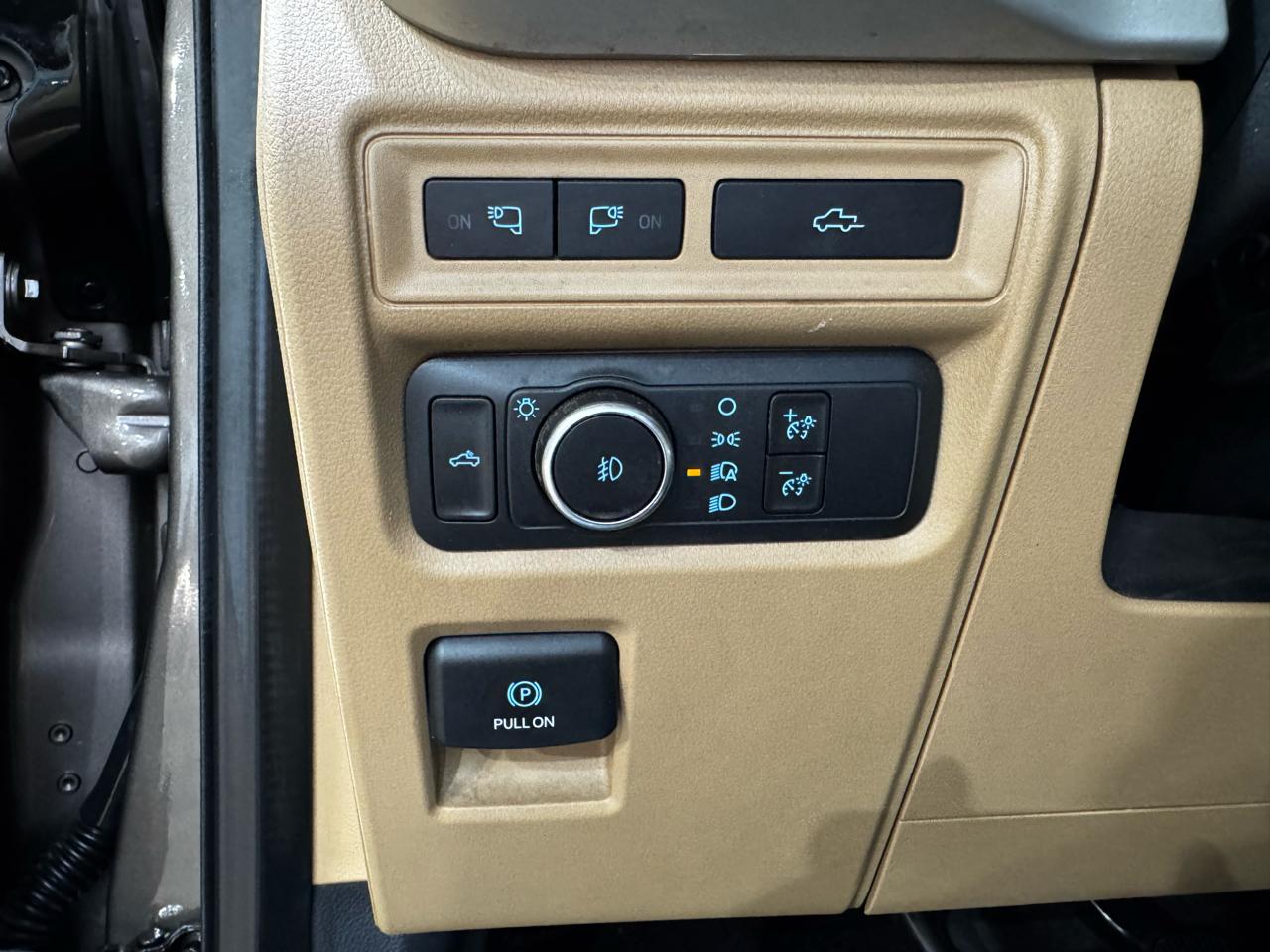 Ford F-150 XLT 4WD SuperCrew 5.5' Box 2021