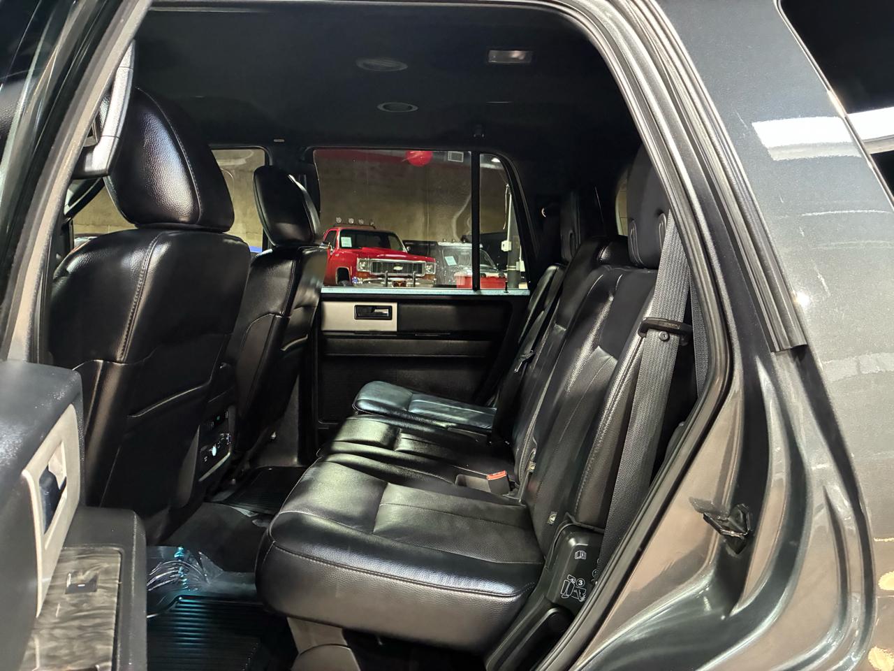 Ford Expedition 4WD 4dr Limited 2015