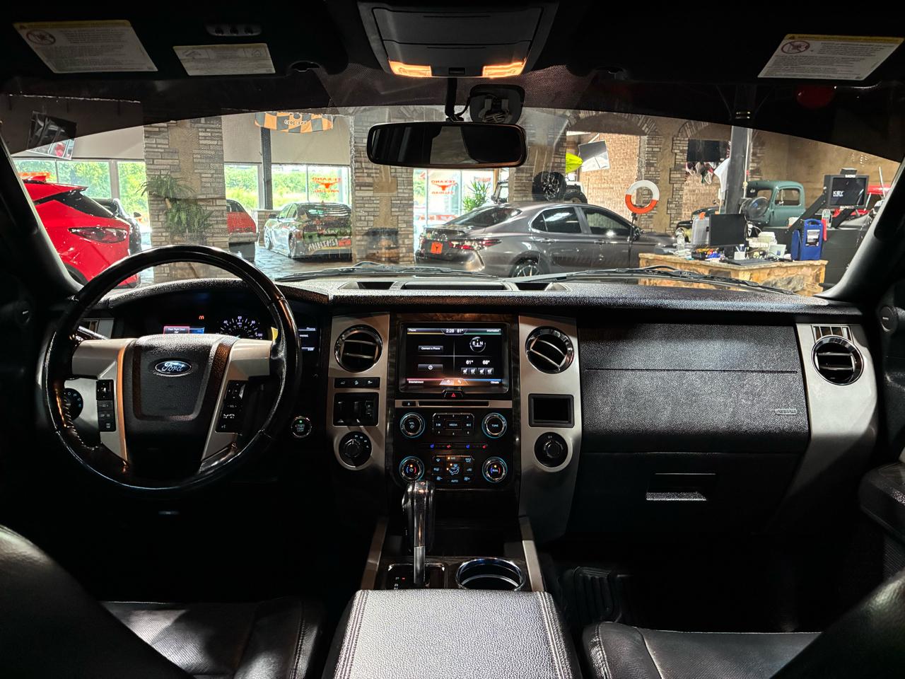 Ford Expedition 4WD 4dr Limited 2015