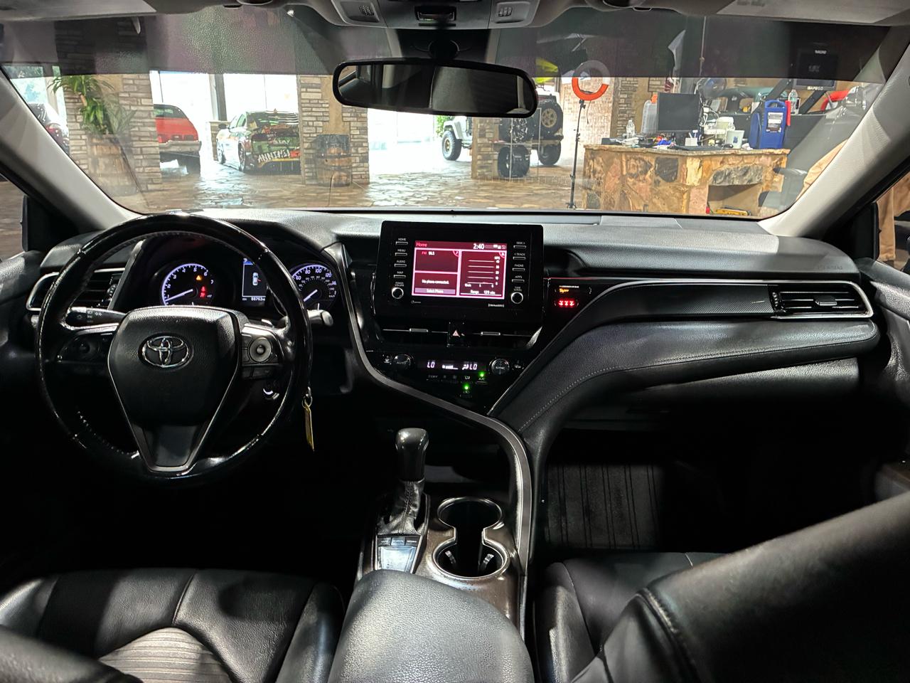 Toyota Camry SE Auto (Natl) 2022