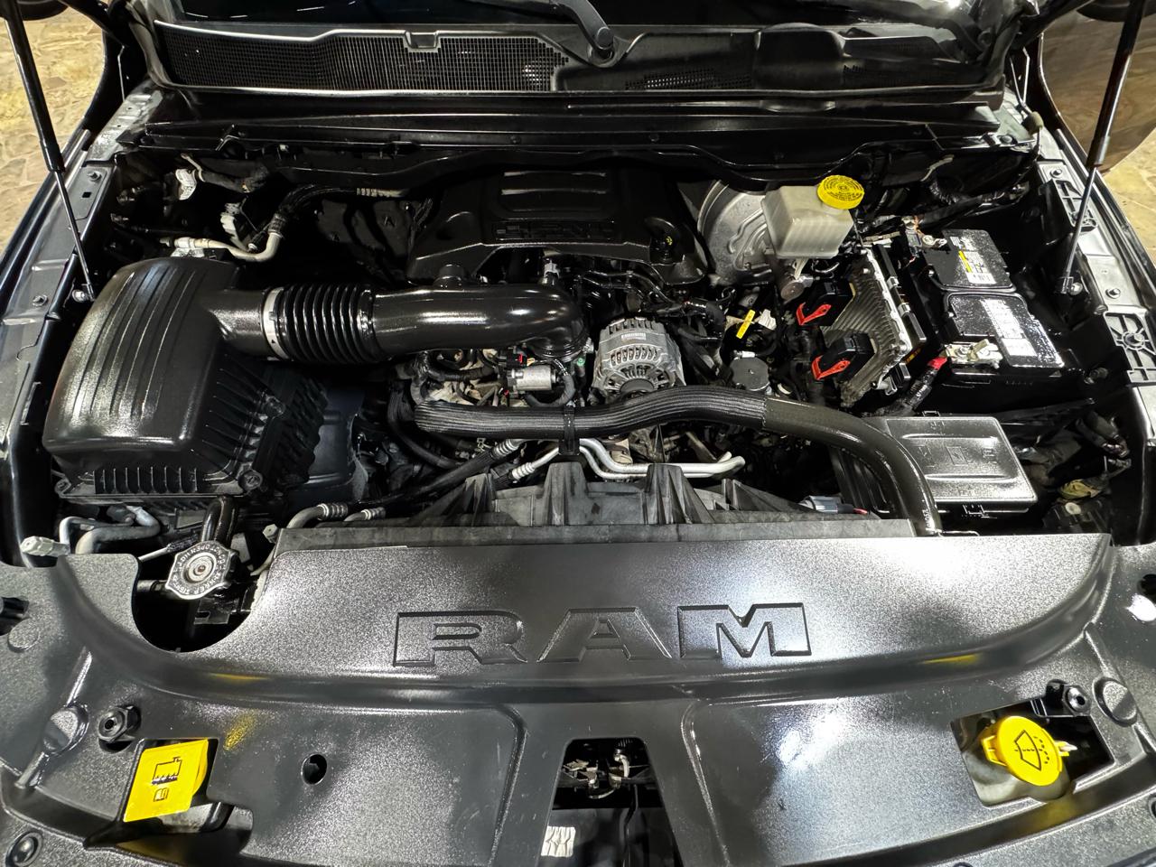 RAM 1500 Limited 4x4 Crew Cab 5'7" Box 2019