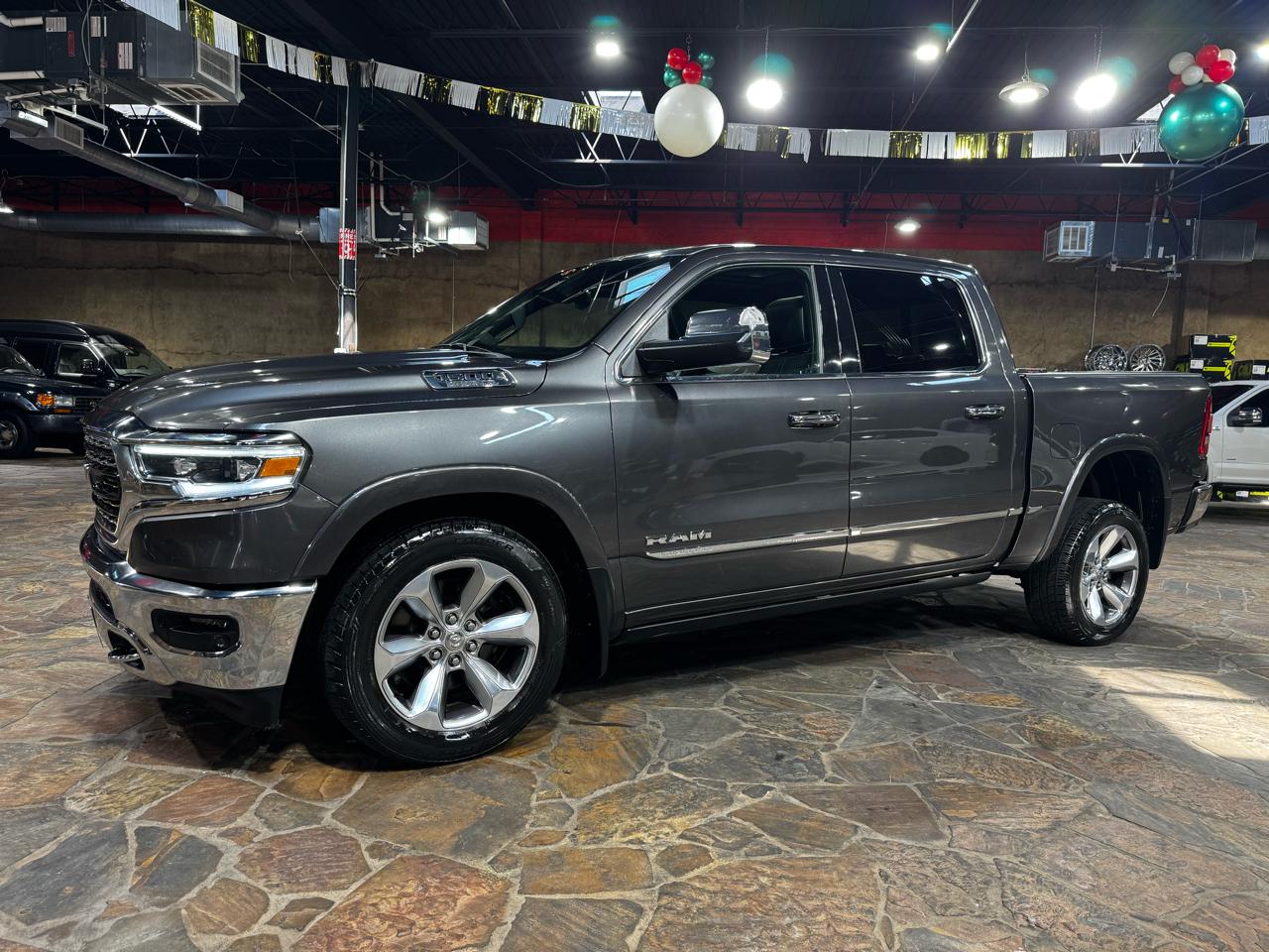 RAM 1500 Limited 4x4 Crew Cab 5'7" Box 2019