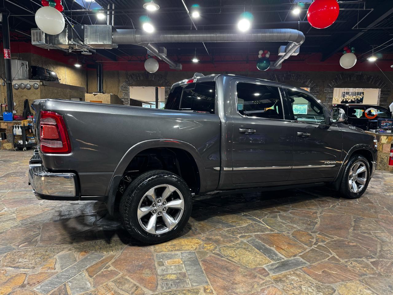 RAM 1500 Limited 4x4 Crew Cab 5'7" Box 2019