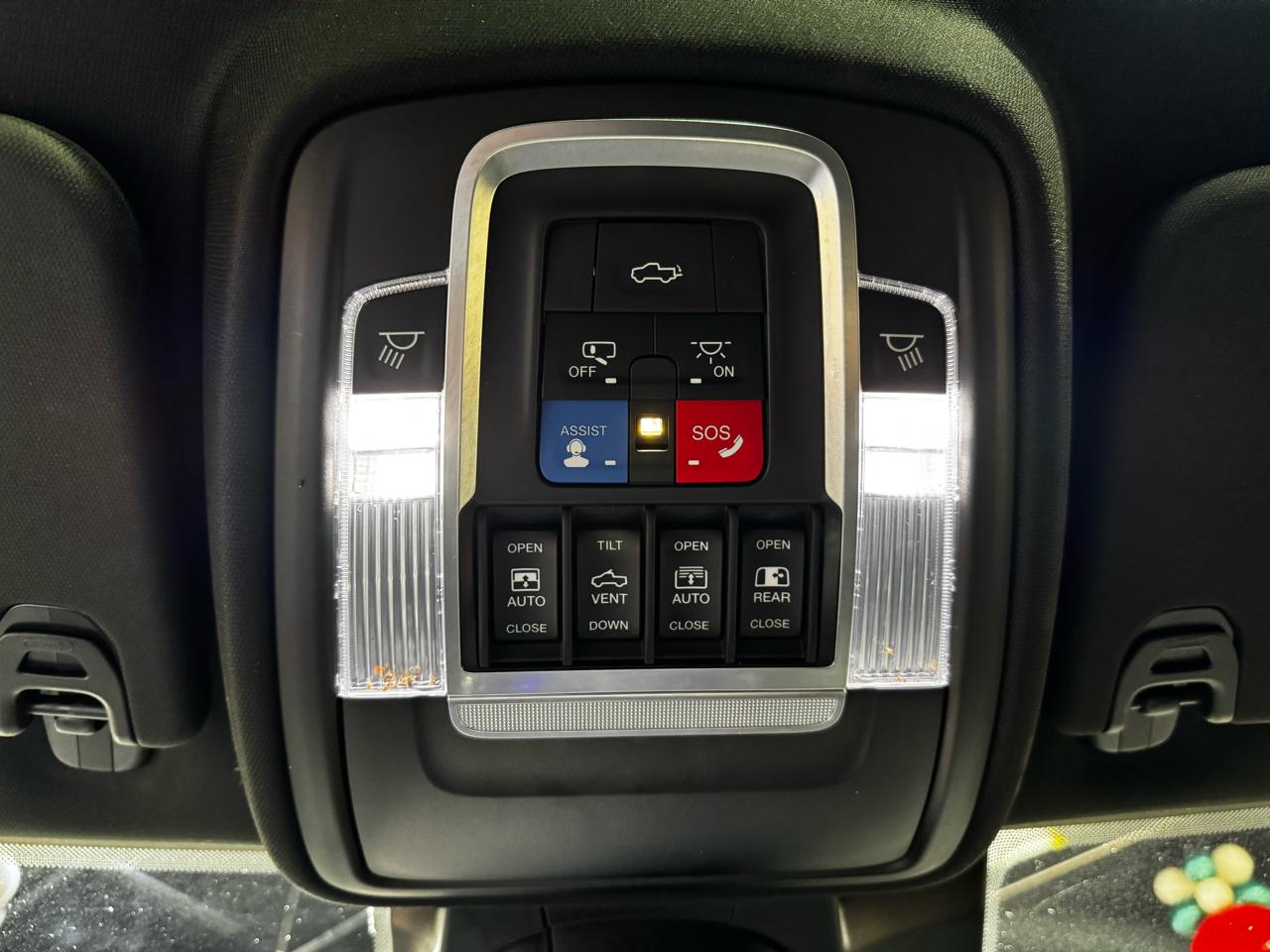 RAM 1500 Limited 4x4 Crew Cab 5'7" Box 2019
