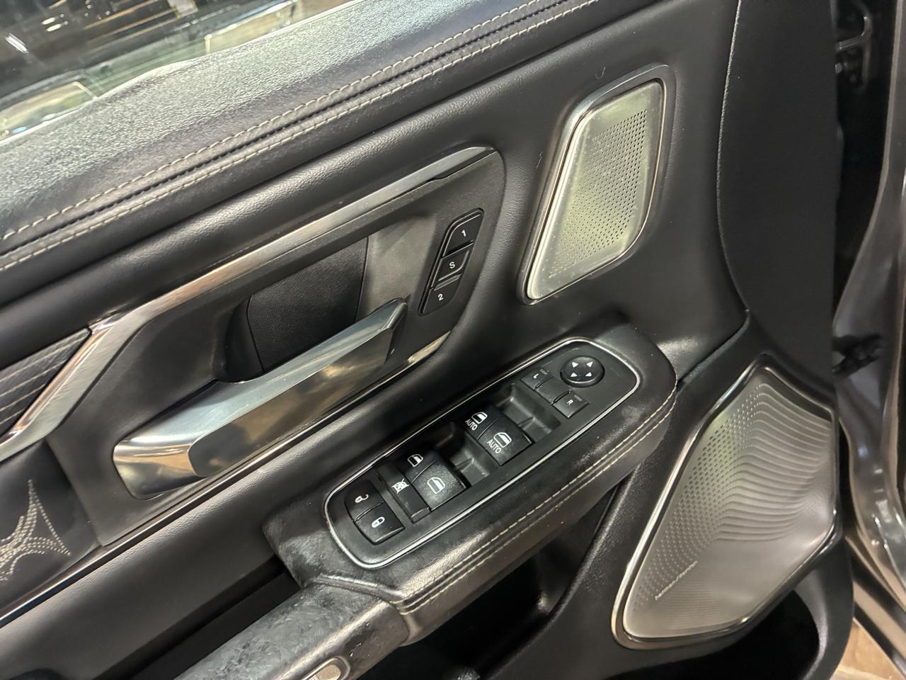 RAM 1500 Limited 4x4 Crew Cab 5'7" Box 2019