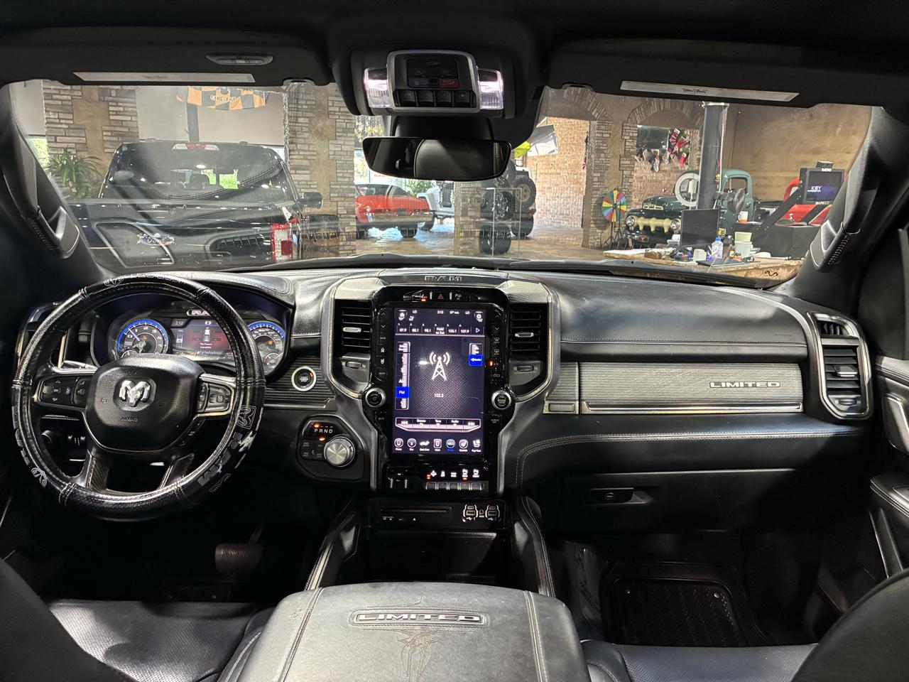 RAM 1500 Limited 4x4 Crew Cab 5'7" Box 2019