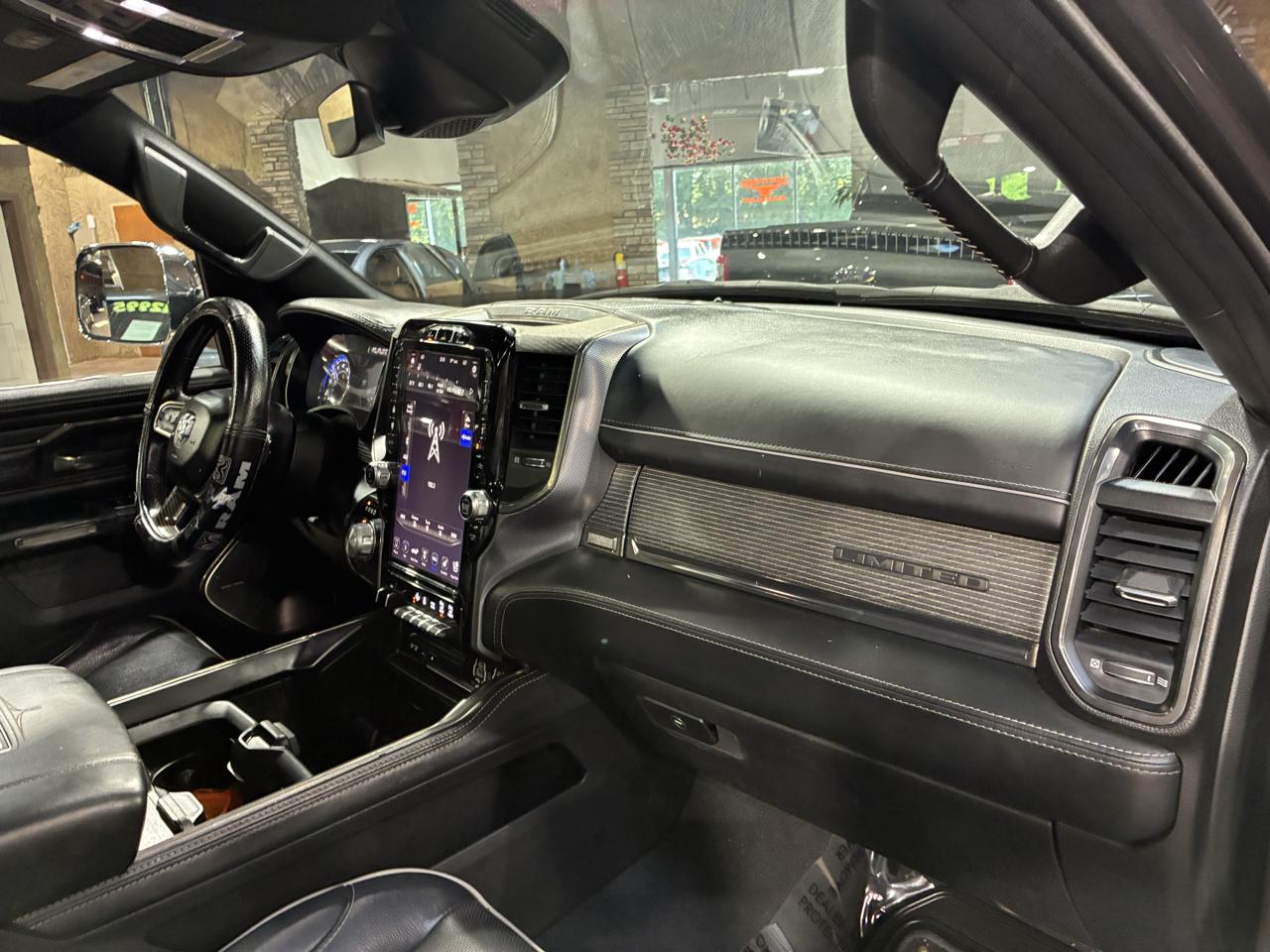 RAM 1500 Limited 4x4 Crew Cab 5'7" Box 2019